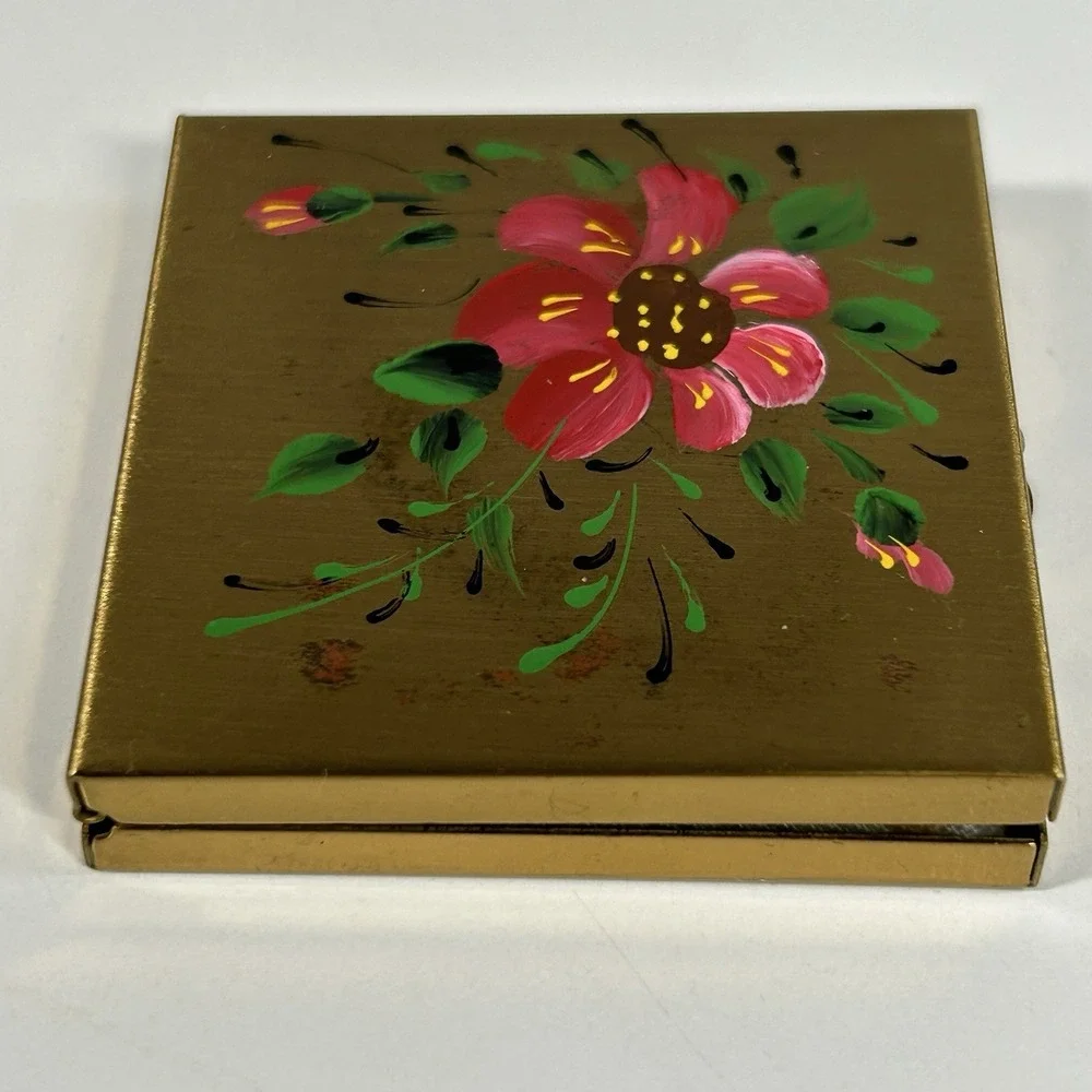 Vintage Compact Case w/Powder Puff, Gold Tone, Hand Painted Flowers READ